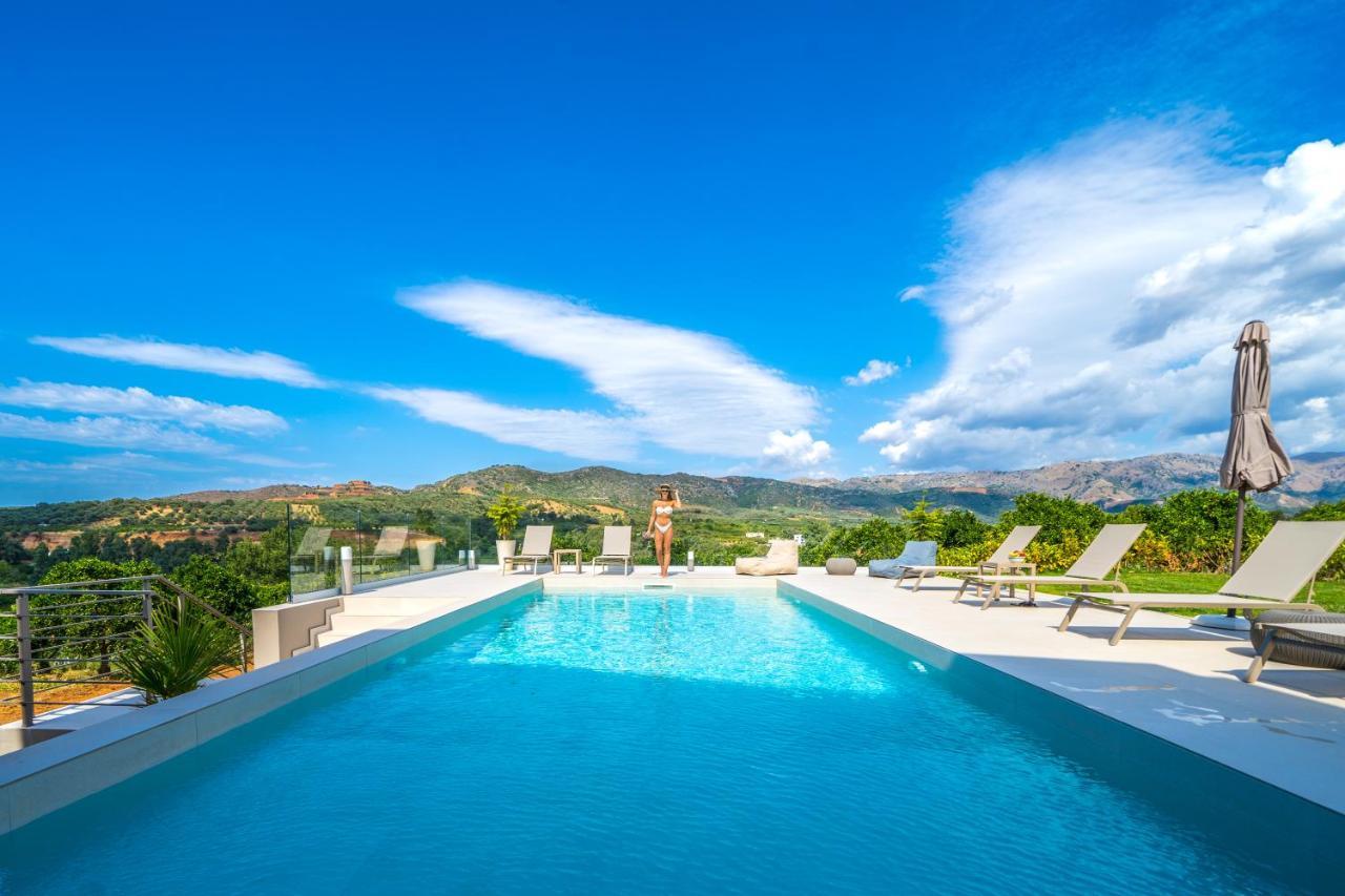 Villa Florentina ✩ Private Pool ✩ Bbq ✩ 7 Guests Alikianos Exterior foto